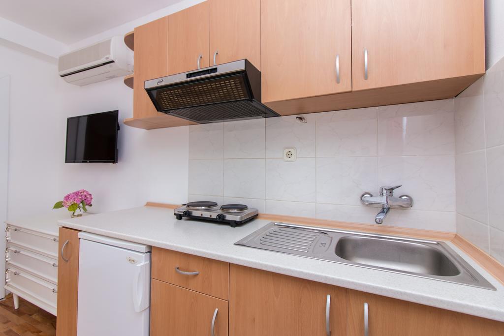 Apartments Chemenko Konjsko エクステリア 写真